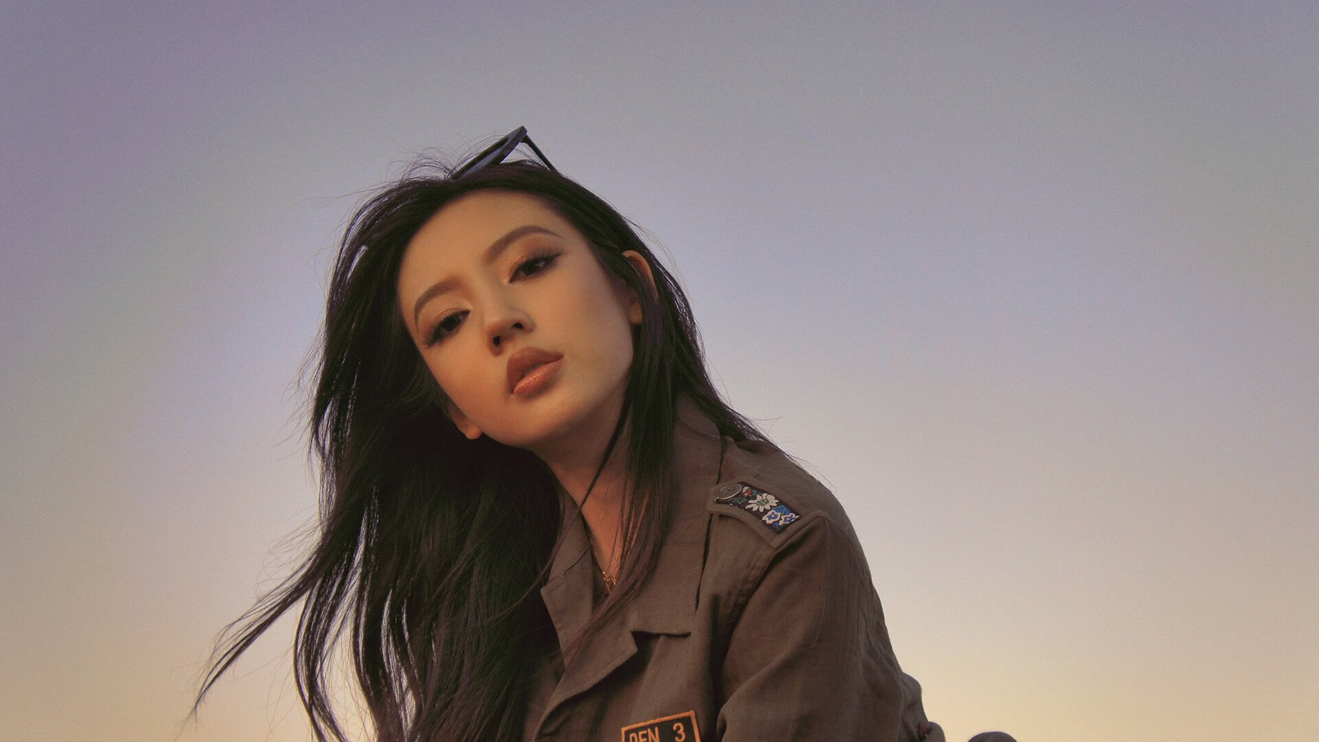 曼联后防线迎来大考,险胜对手,曼联后场名宿